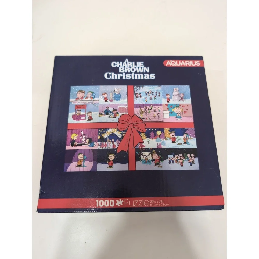 Peanuts Charlie Brown 1000 Piece‎ Puzzle Wrapping Paper Aquarius